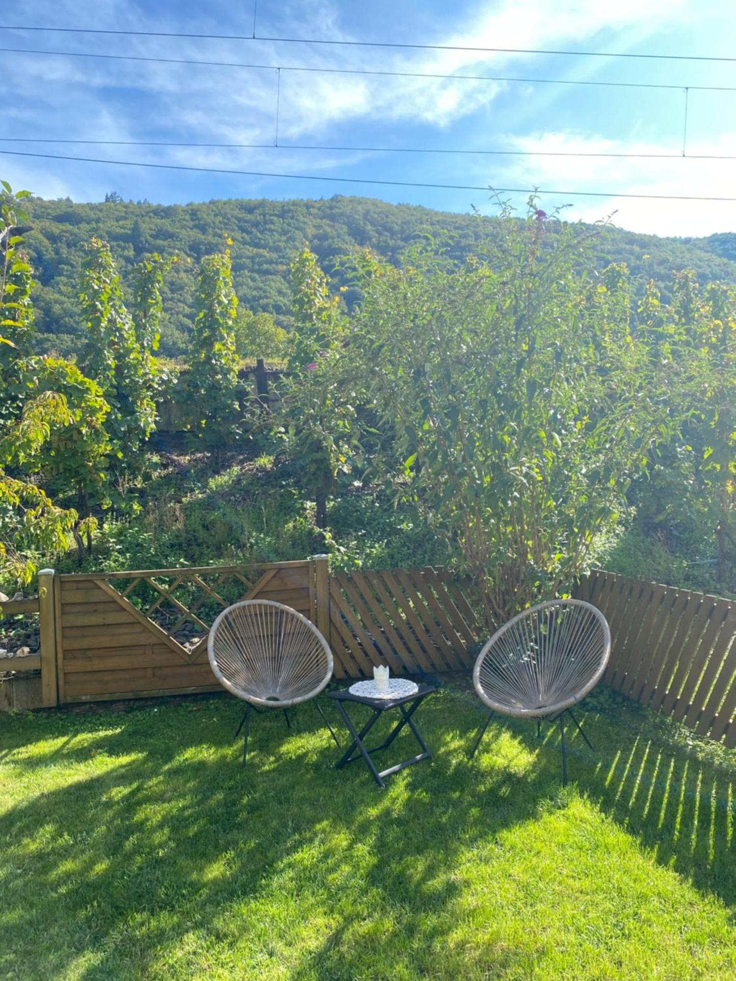 Ferienwohnung Ambiente II Und III Klotten Esterno foto