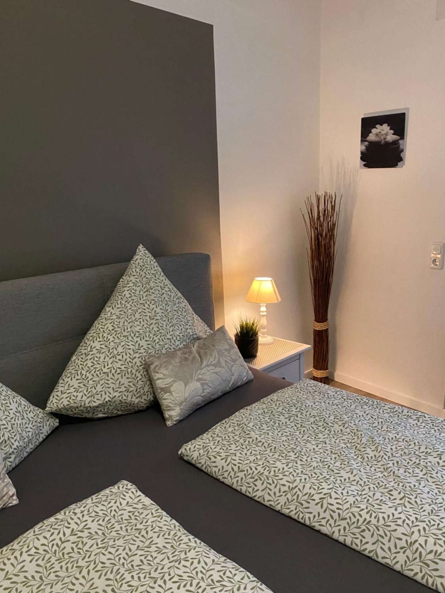 Ferienwohnung Ambiente II Und III Klotten Esterno foto
