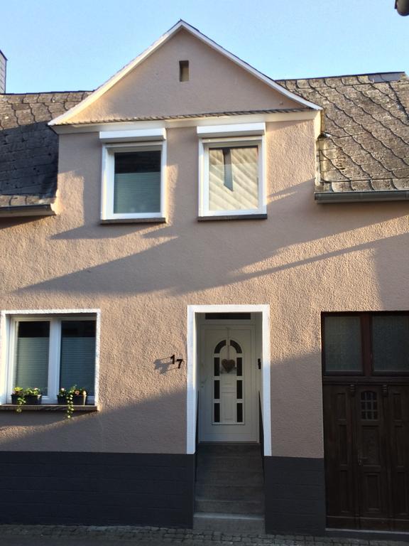 Ferienwohnung Ambiente II Und III Klotten Esterno foto